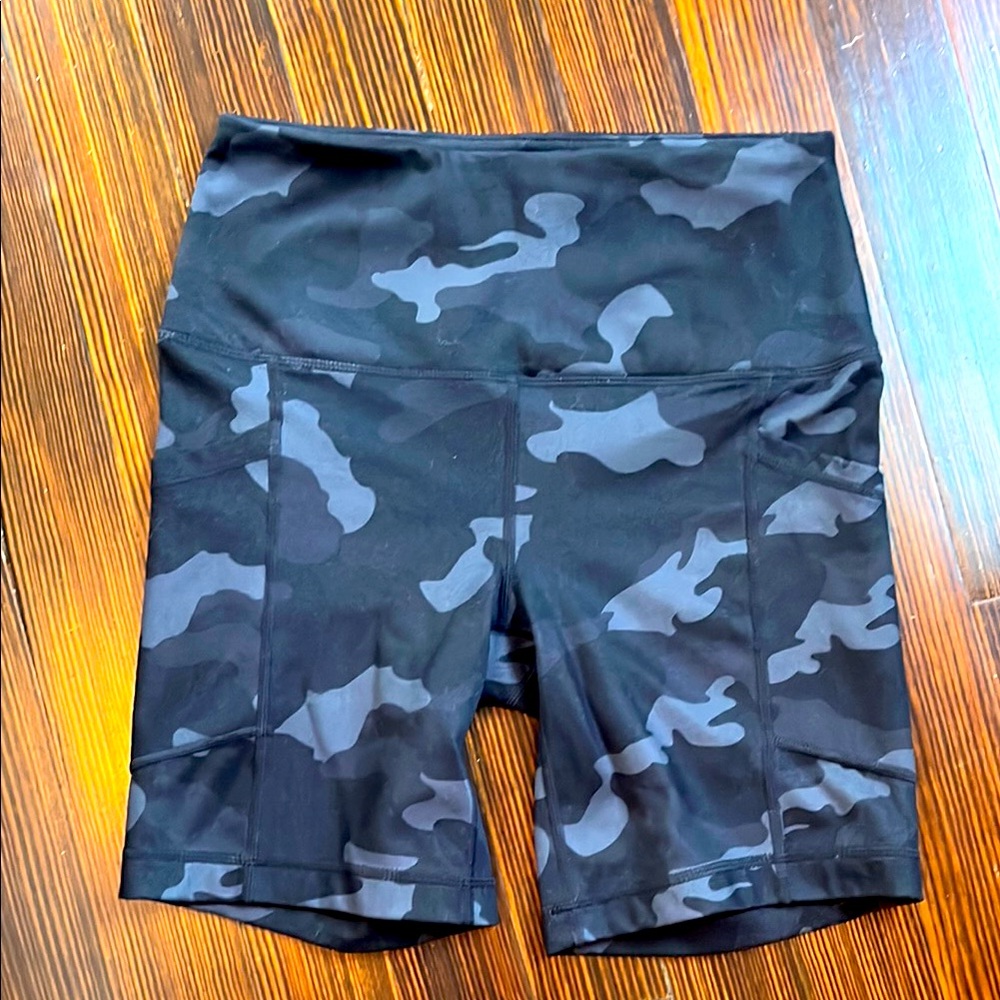 Yogalicious Lux Women's Black Camo Shorts